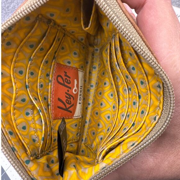 Fossil Key-Per Yellow Blue Bird Print Zip Around Wallet - Picture 6 of 6